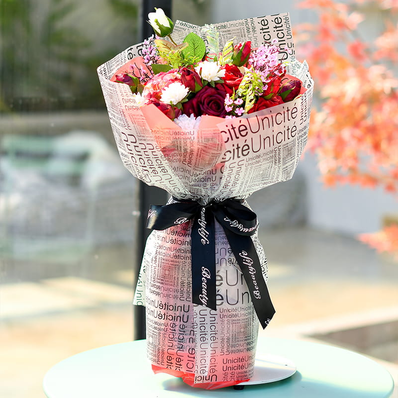 MYHC-12  Monochrome English Massage Film BOPP Transparent Flower Packaging Film 